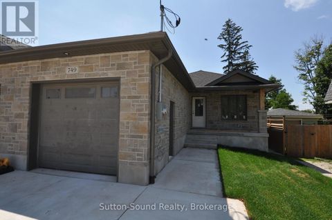 749 15TH STREET E Owen Sound ON N4K1X5