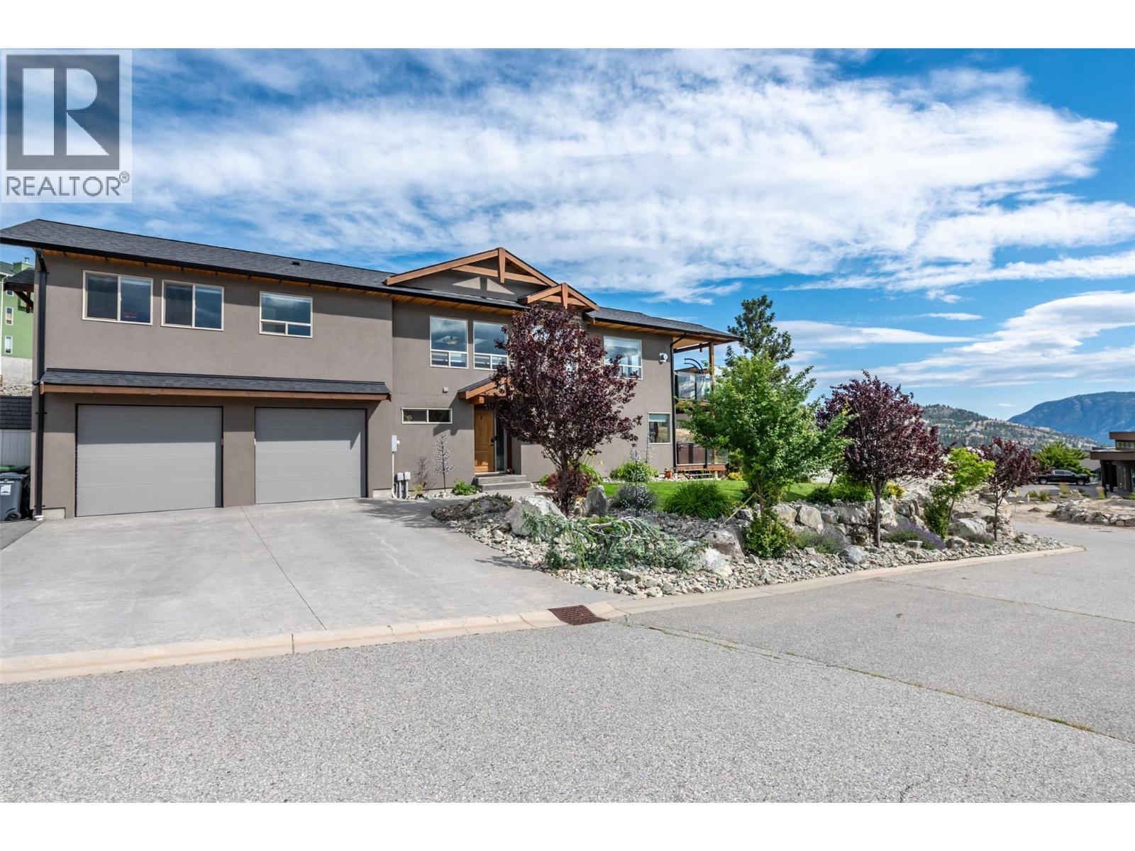 108 CHARDONNAY Court