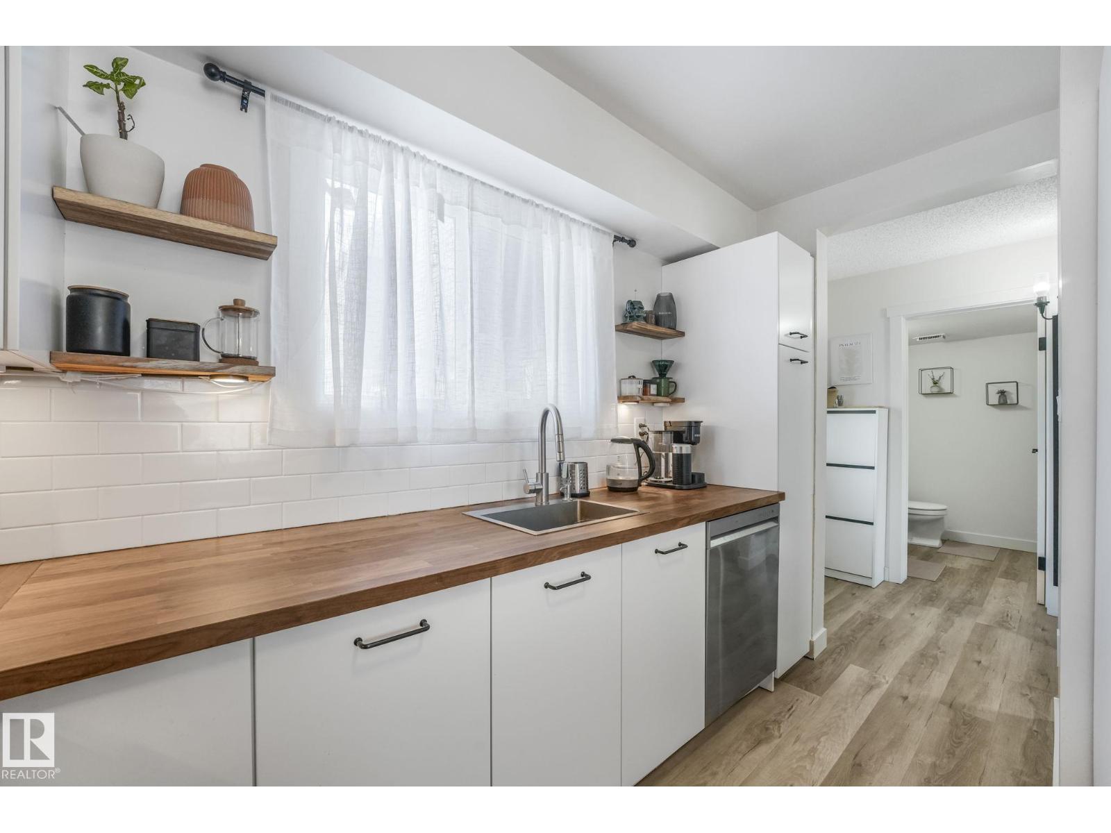 #33 4403 Riverbend RD NW