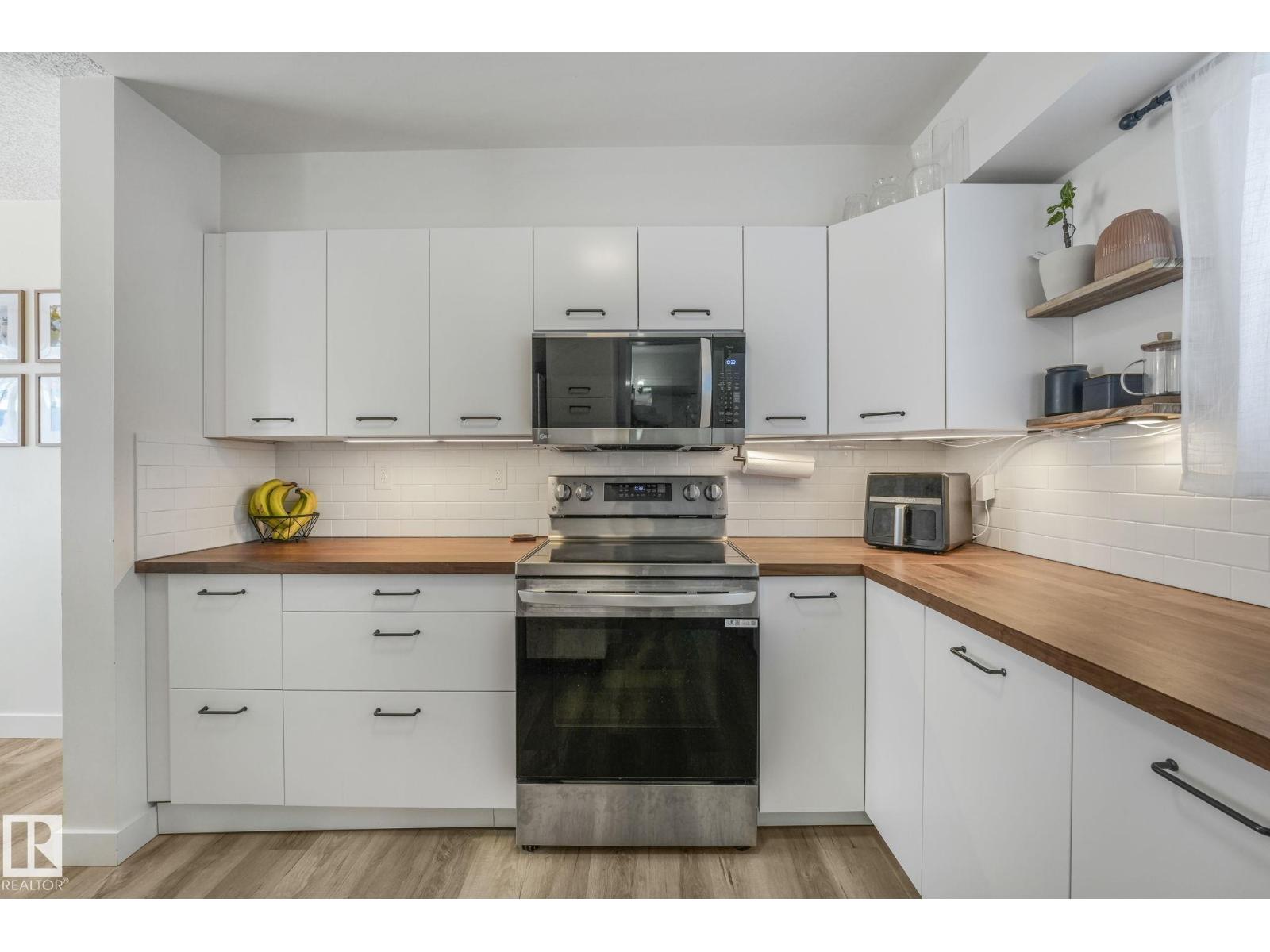 #33 4403 Riverbend RD NW