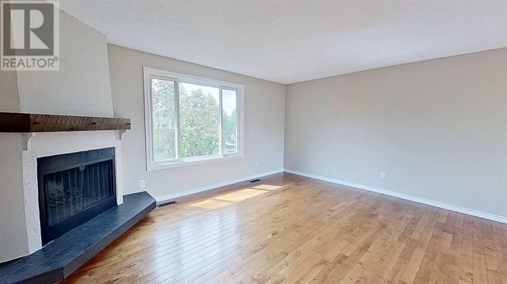 105 Fonda Court SE