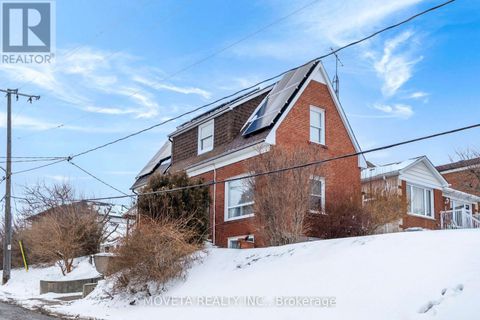 438 SILVERTHORN AVENUE Toronto (Keelesdale-Eglinton West) ON M6M3H5