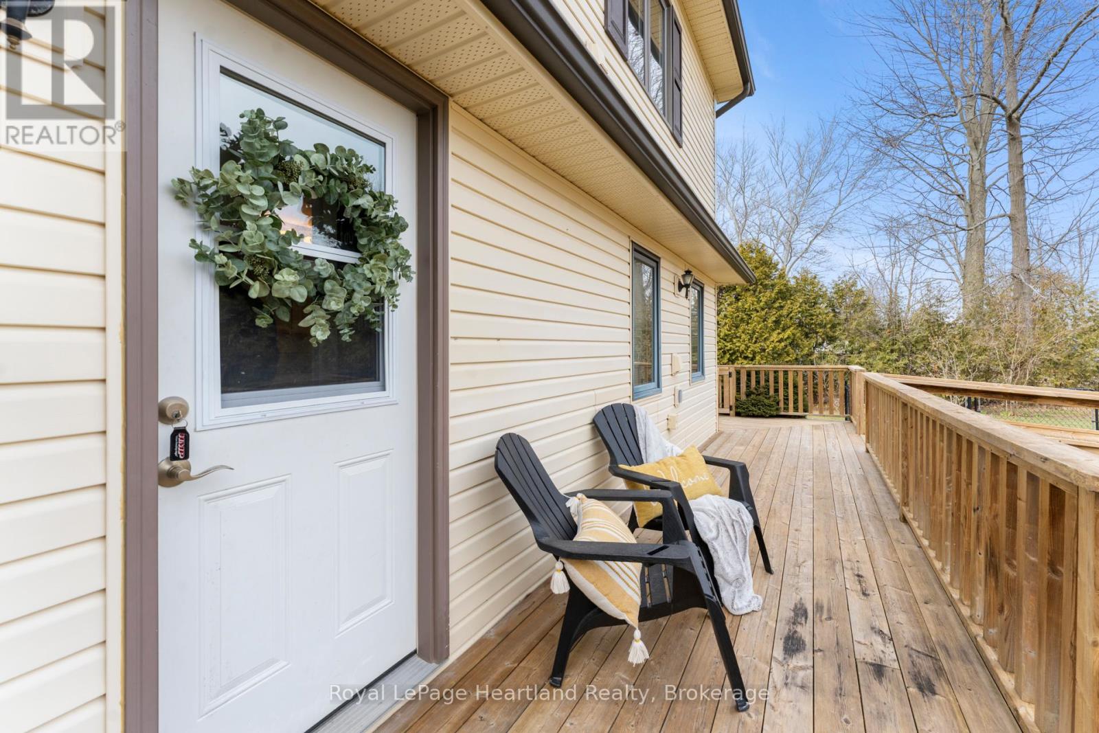 75587 ELLIOT STREET N