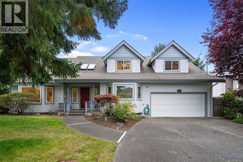 1741 Barrie Rd Saanich BC V8N2W4