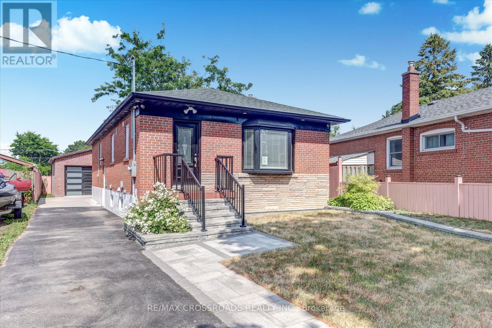 31 BENLIGHT CRESCENT
