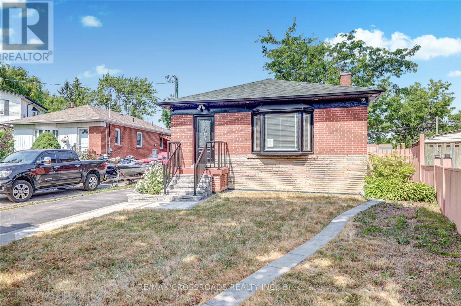 31 BENLIGHT CRESCENT