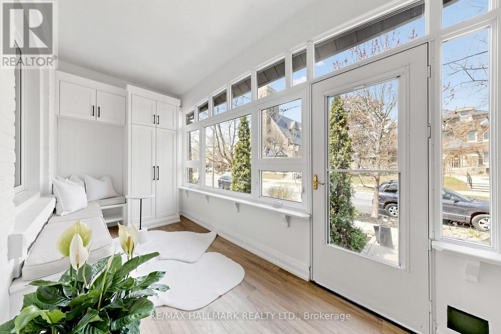 301 WOLVERLEIGH BOULEVARD