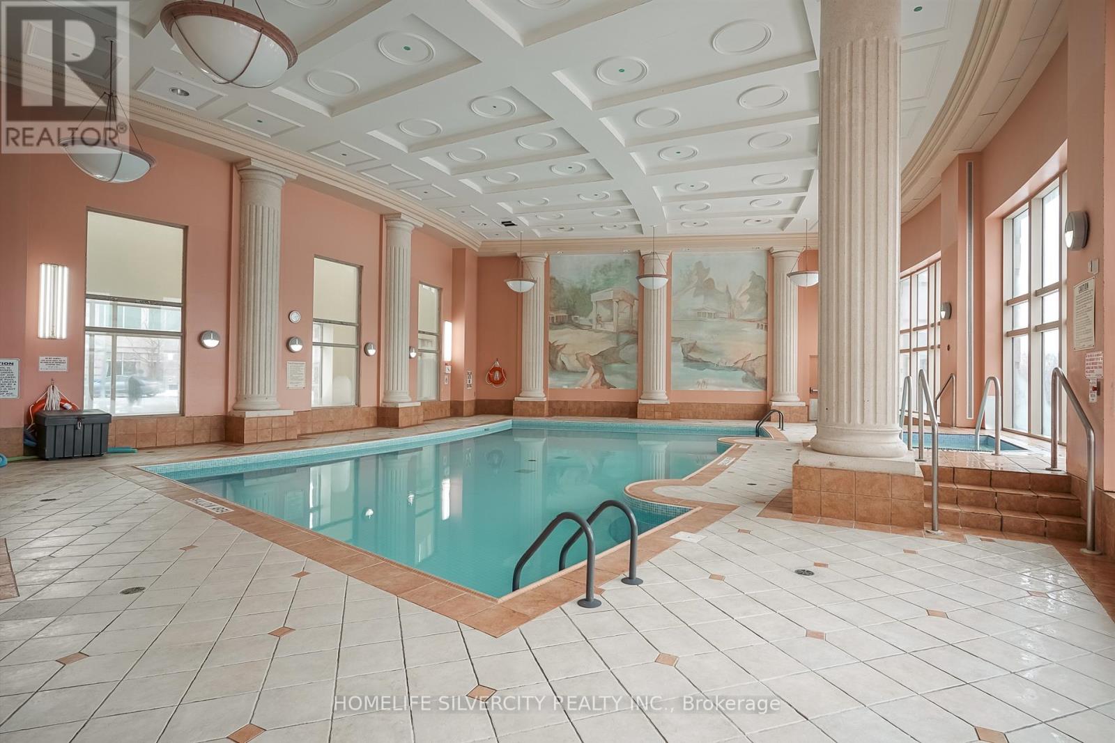 712 - 18 LEE CENTRE DRIVE