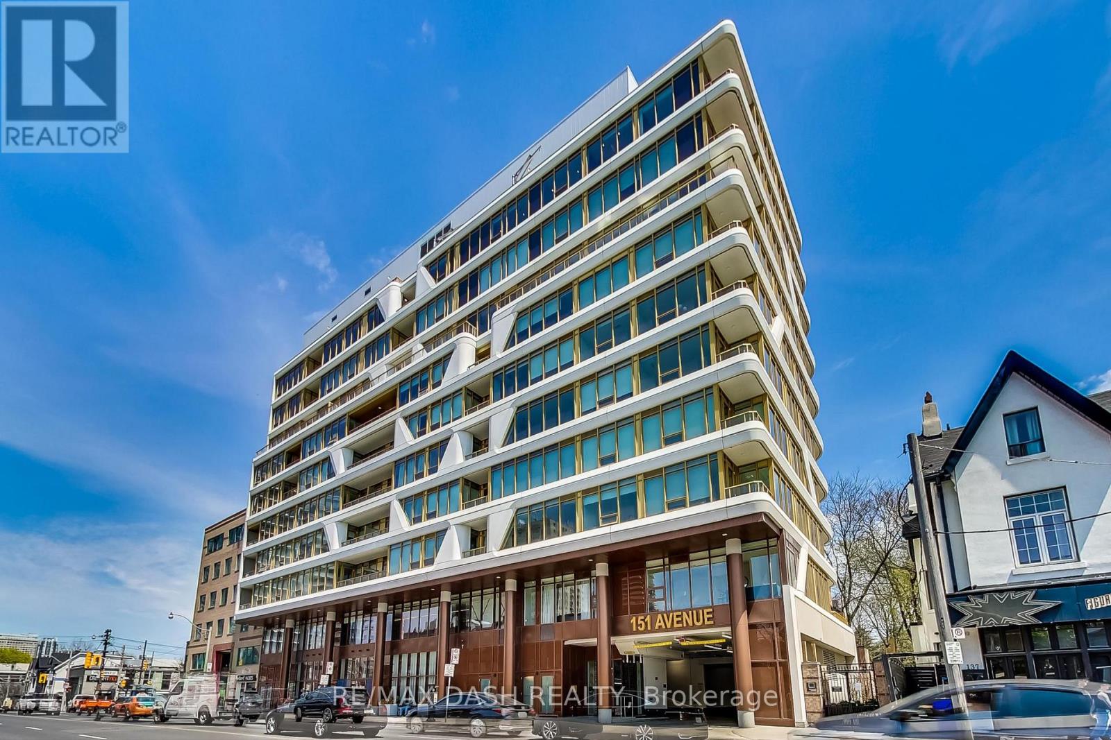 Photo 1 of 17 — 602 - 151 AVENUE ROAD Unit 602, Toronto (Annex), ON M5R2H7