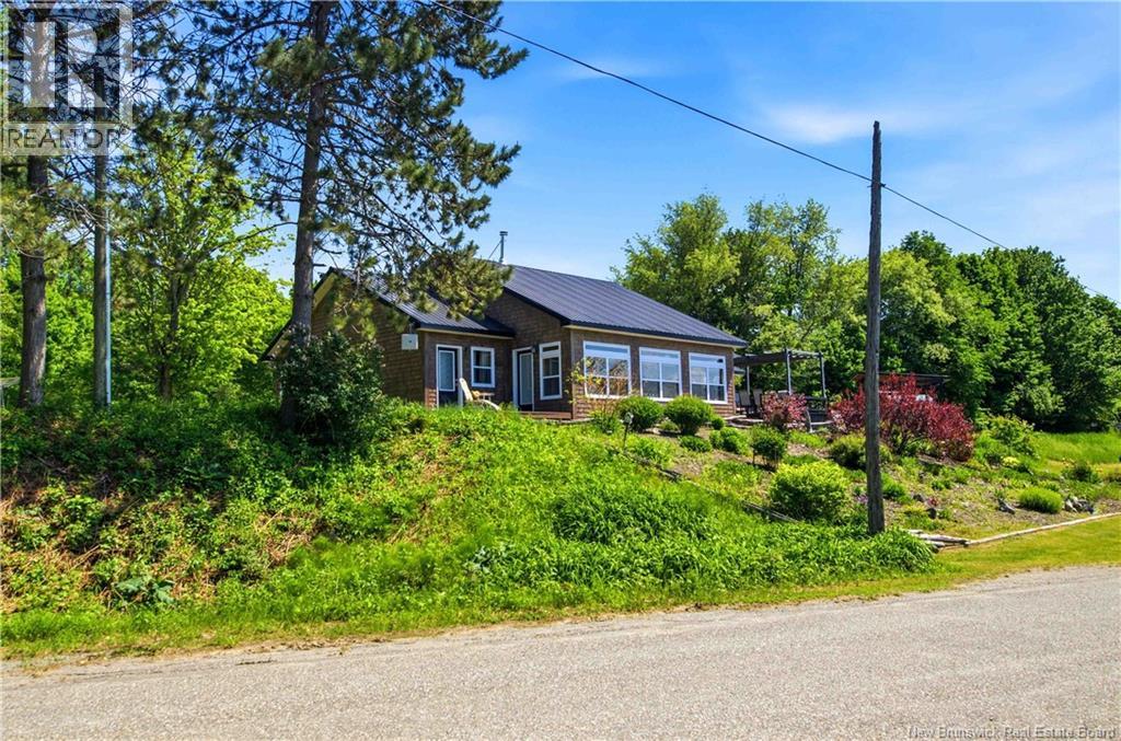 Photo 1 of 48 — 31 Hawkshaw Road, Hawkshaw, NB E6G1N8