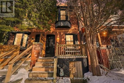 257 RHODES AVENUE Toronto (Greenwood-Coxwell) ON M4L3A2