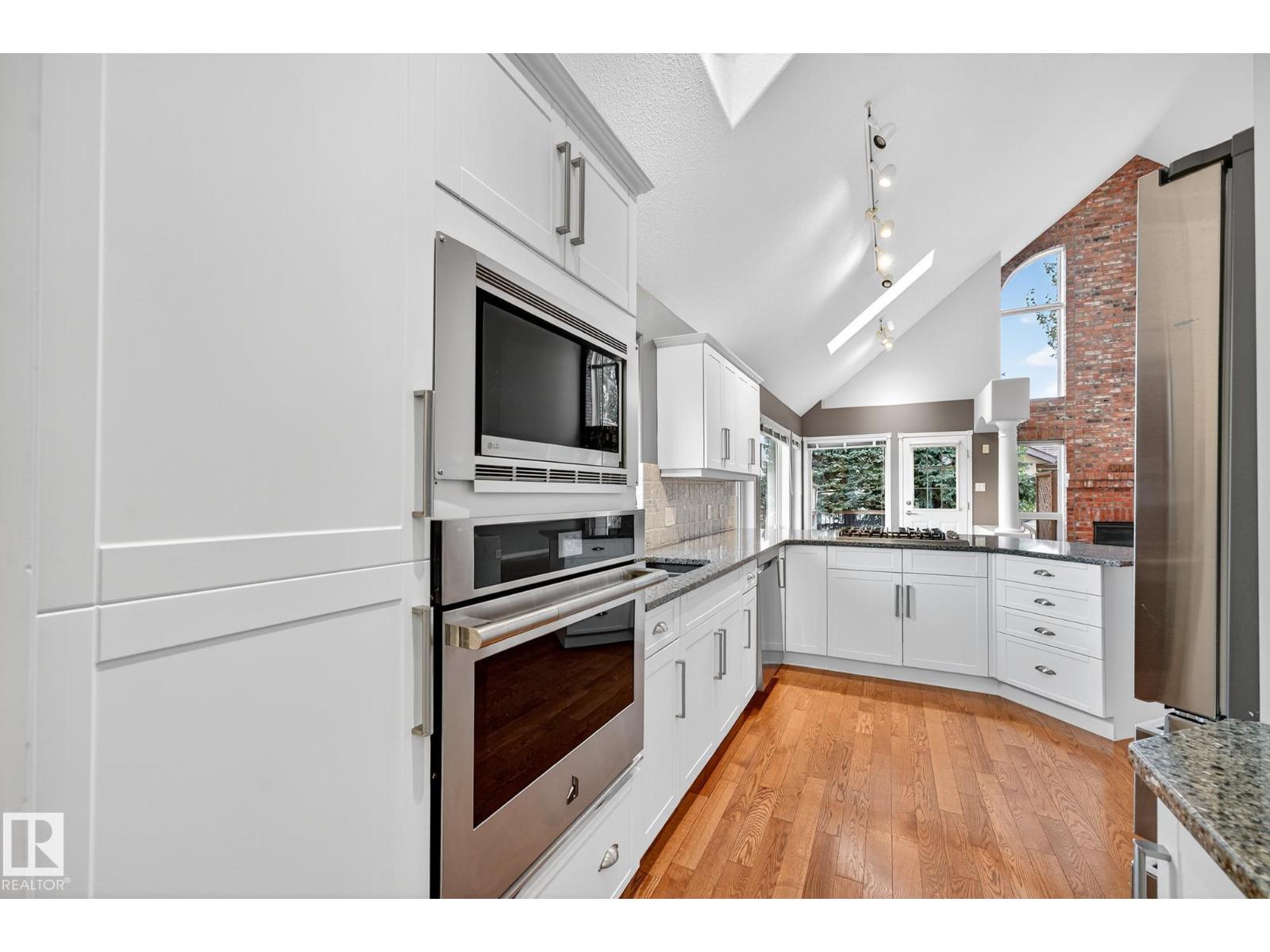 1085 CARTER CREST RD NW