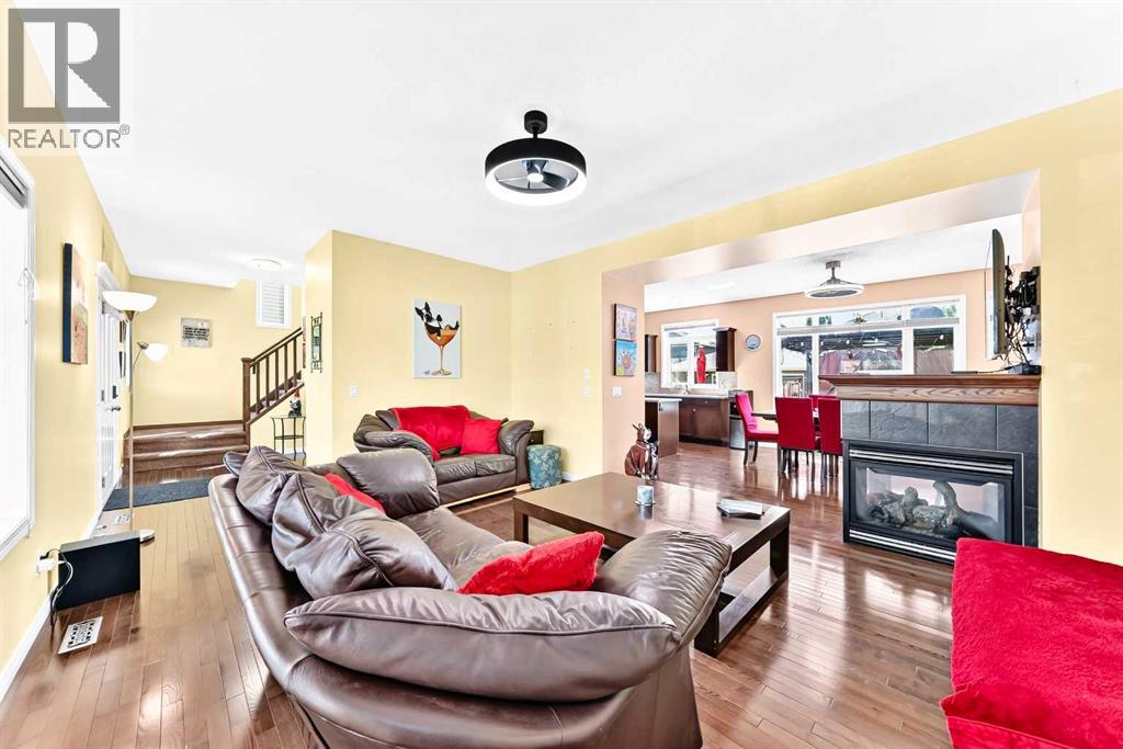 29 Westridge Crescent