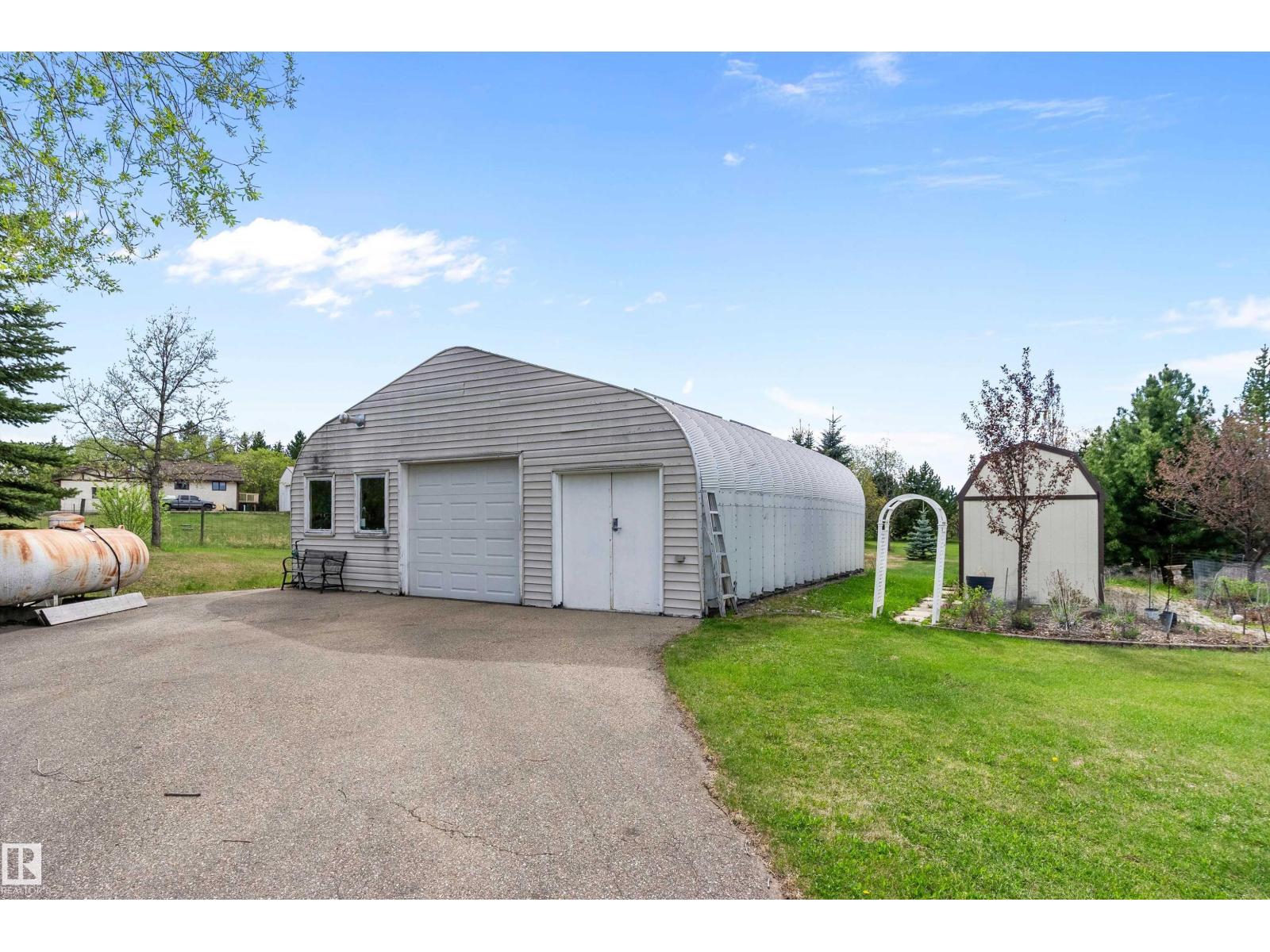 #8 27005 TWP ROAD 511