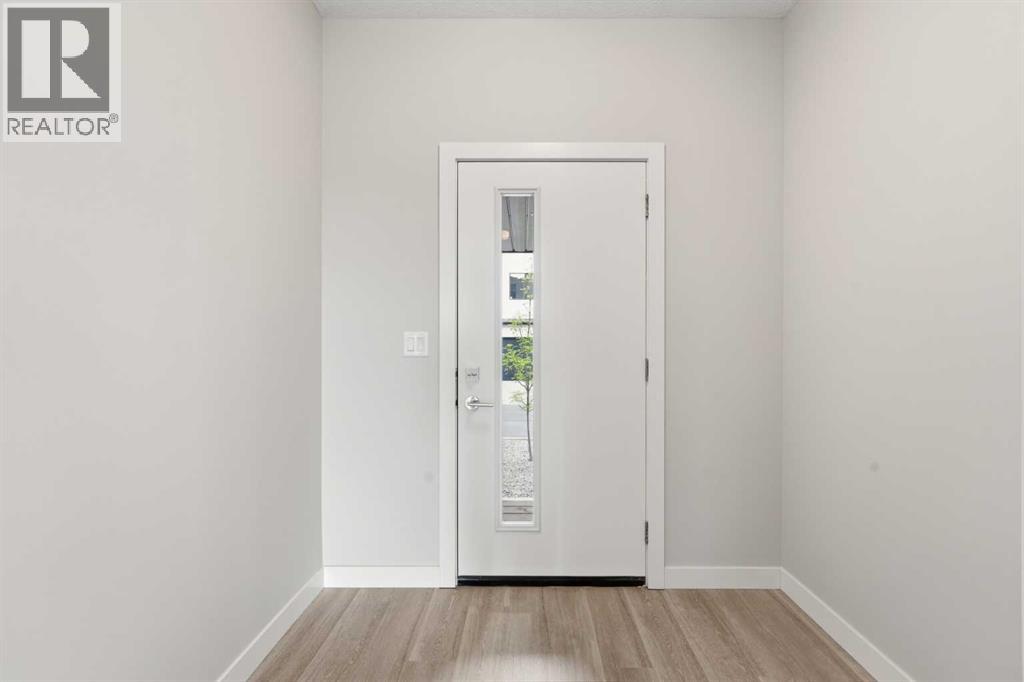 902, 201 Cooperswood Green SW
