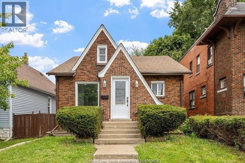 1226 DUFFERIN Unit# LOWER Windsor ON N8X3K1