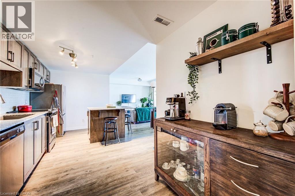 175 COMMONWEALTH Street Unit# 407