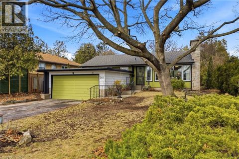 5411 STRATTON Road Burlington ON L7L2Z1