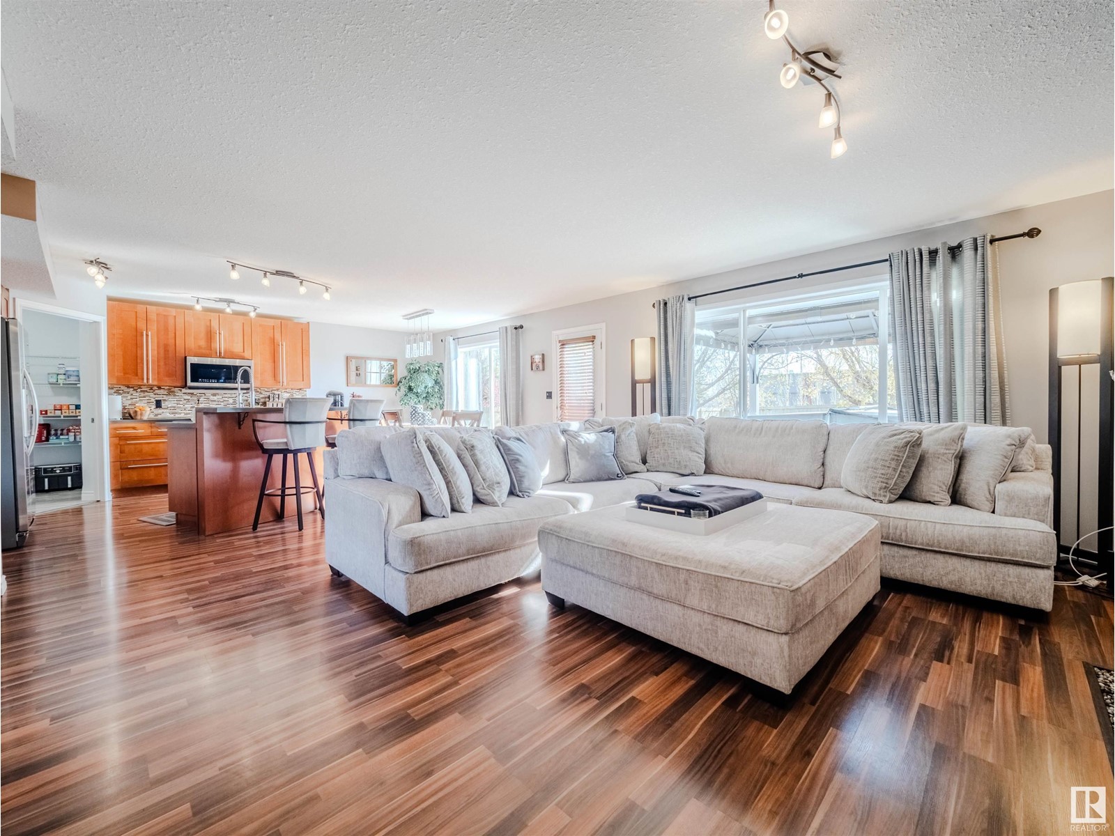 118 RIDGEPOINT WY