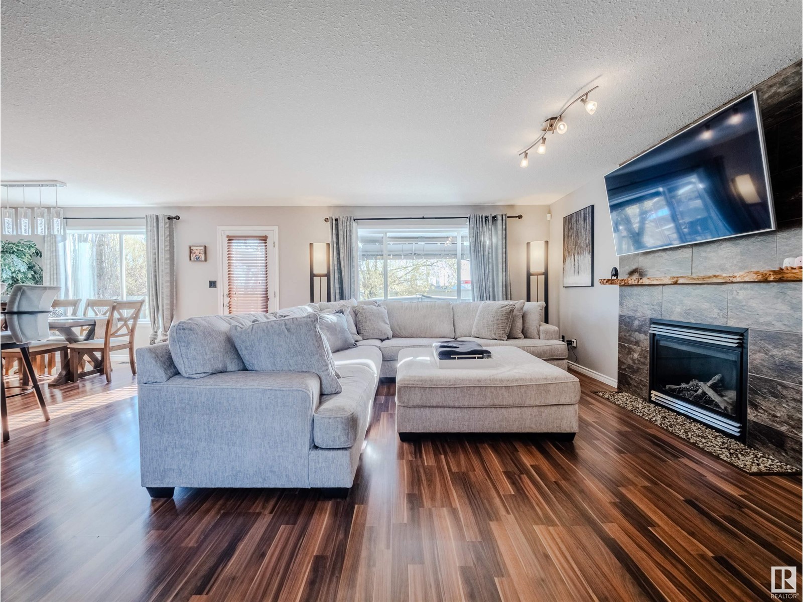 118 RIDGEPOINT WY