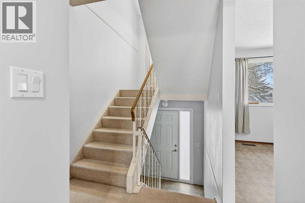 1502 Ranchlands Way NW