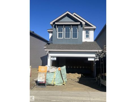 20944 16 AV NW Edmonton AB T6M1P9