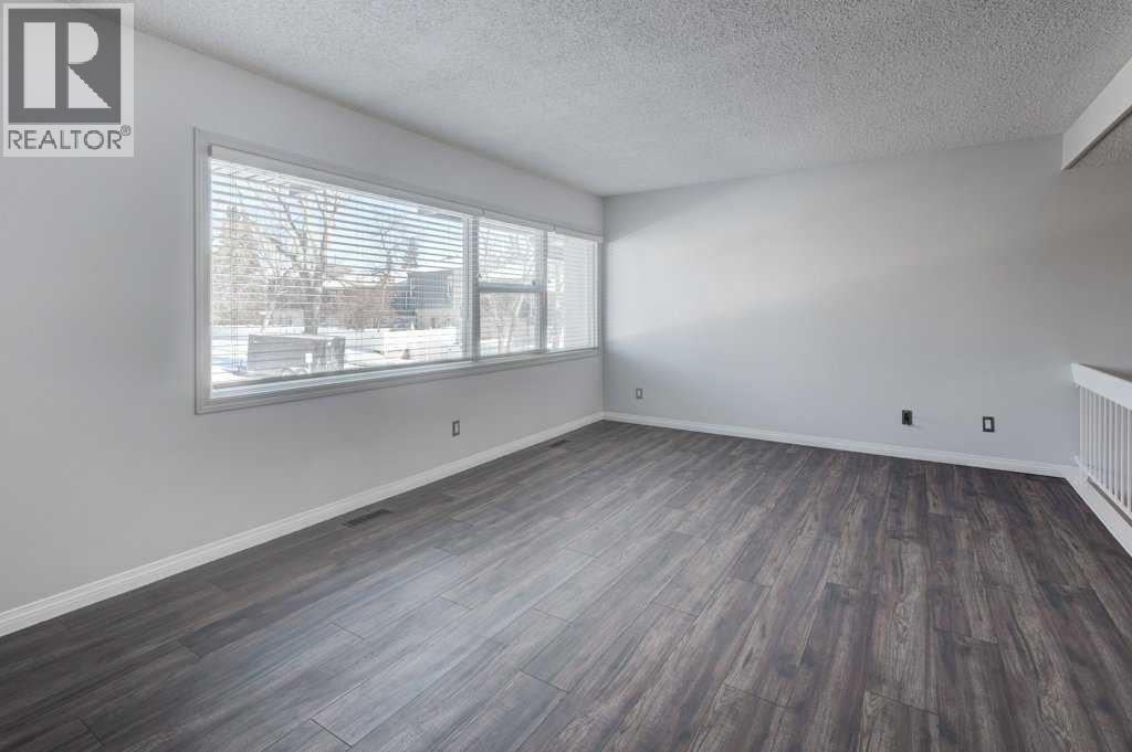 324 Brae Glen Road SW