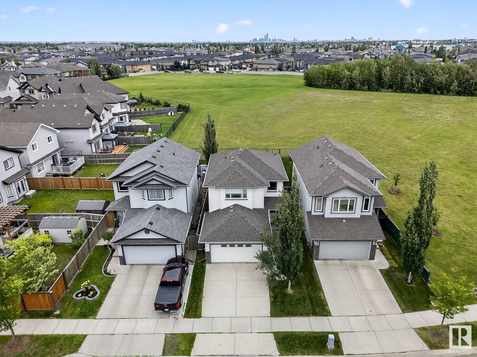 13819 165 AV NW