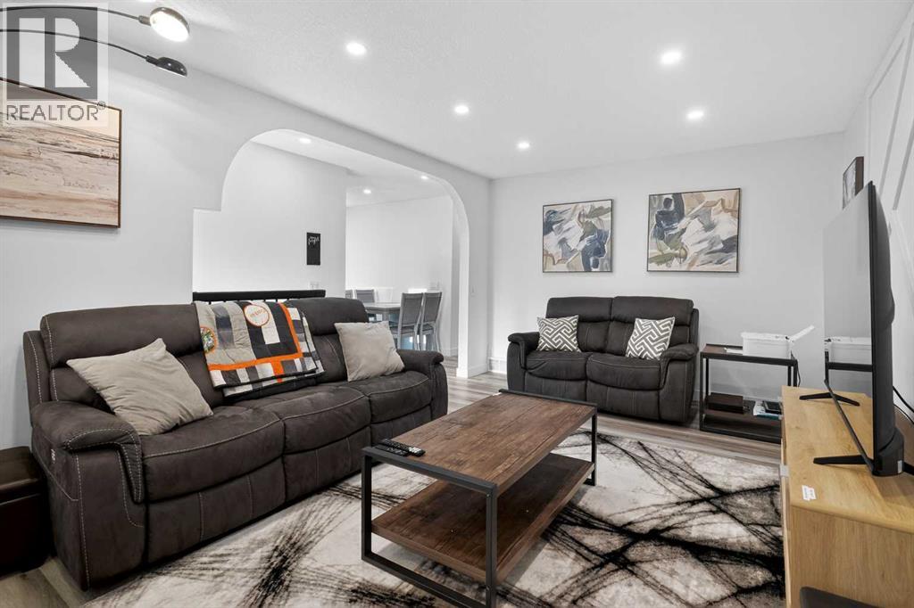 128 Bernard Close NW