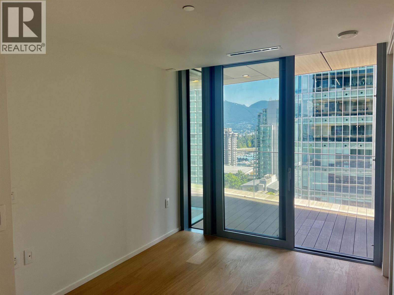 16xx 1568 ALBERNI STREET
