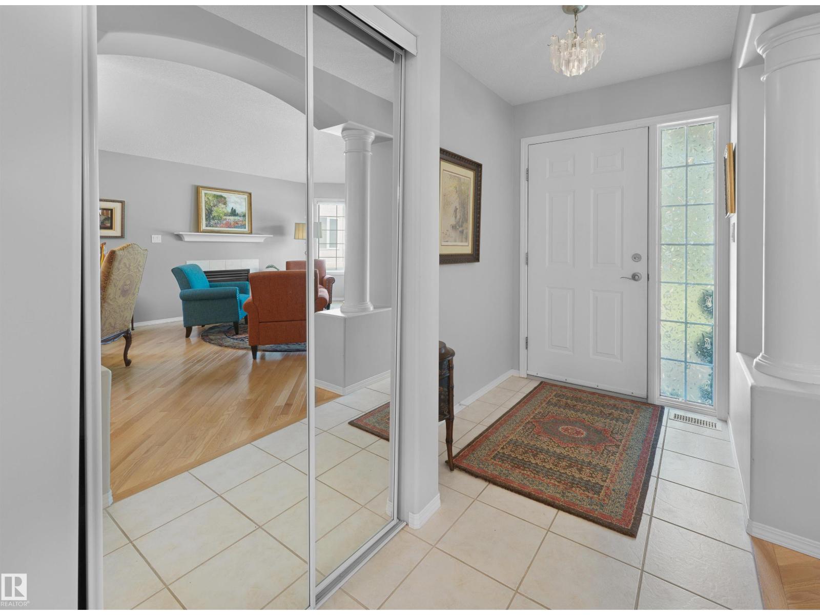 #124 215 BLACKBURN DR E SW