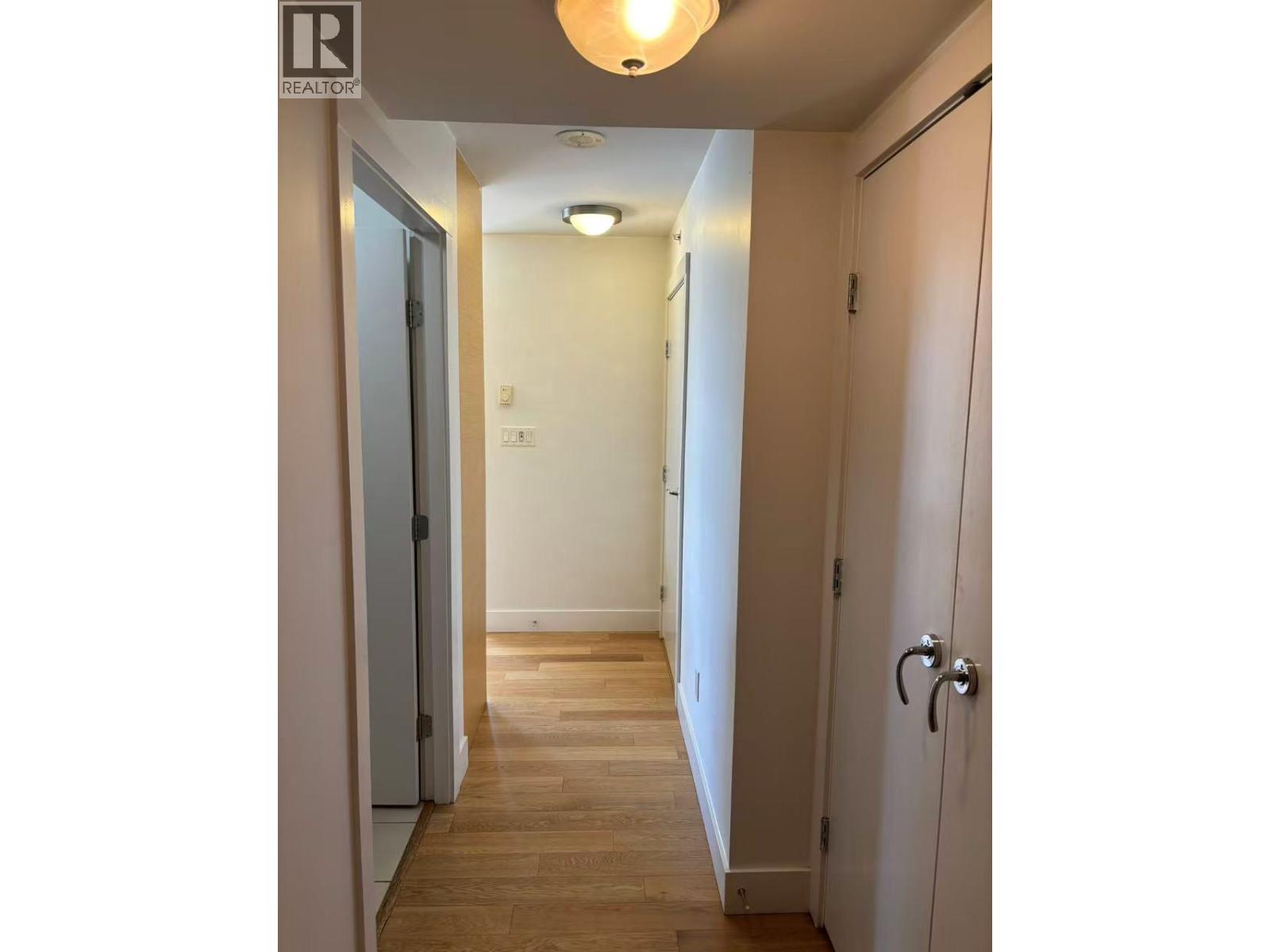 1503 565 SMITHE STREET