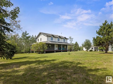 20456 TWP ROAD 544 Rural Strathcona County AB T8L3Z3