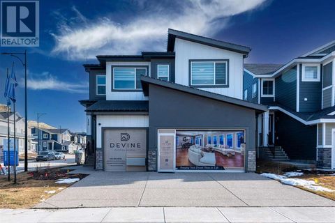 153 Waterford Heath Chestermere AB T1X2T9
