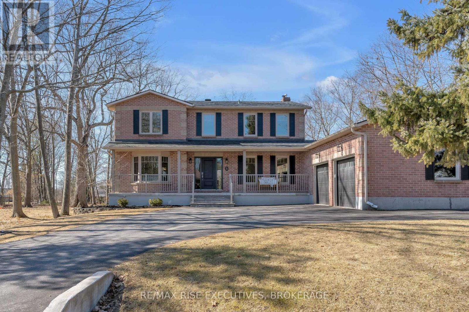 5 FAIRCREST BOULEVARD