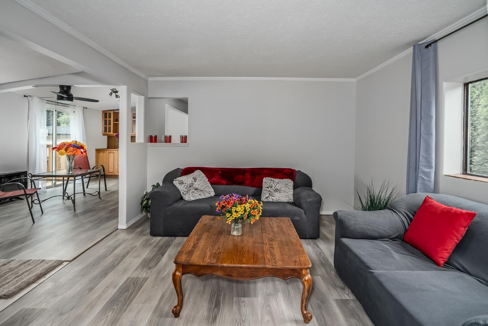 68 3942 COLUMBIA VALLEY ROAD|Cultus Lake East