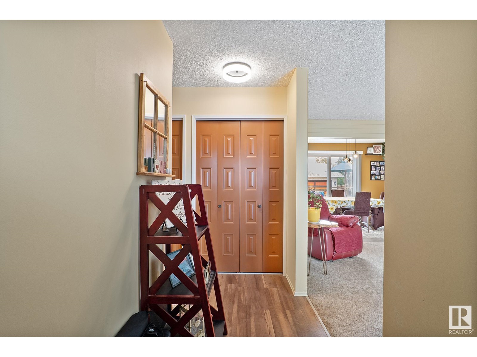 16903 110 ST NW