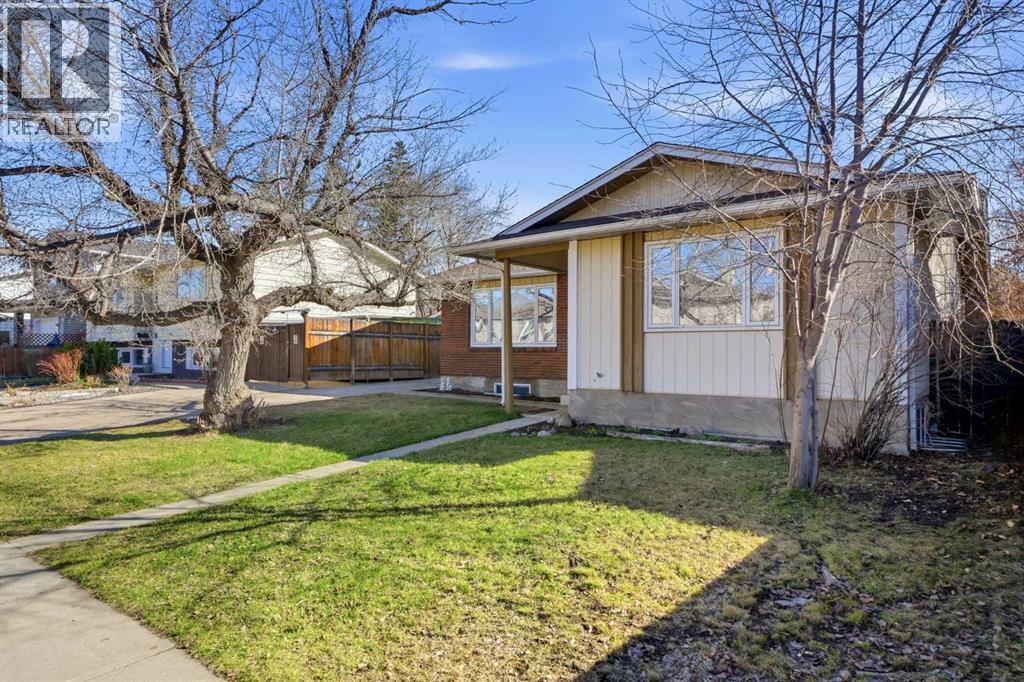 14775 Deer Ridge Drive SE