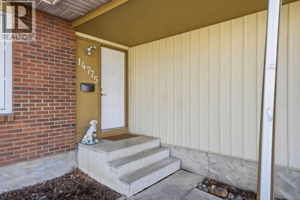 14775 Deer Ridge Drive SE