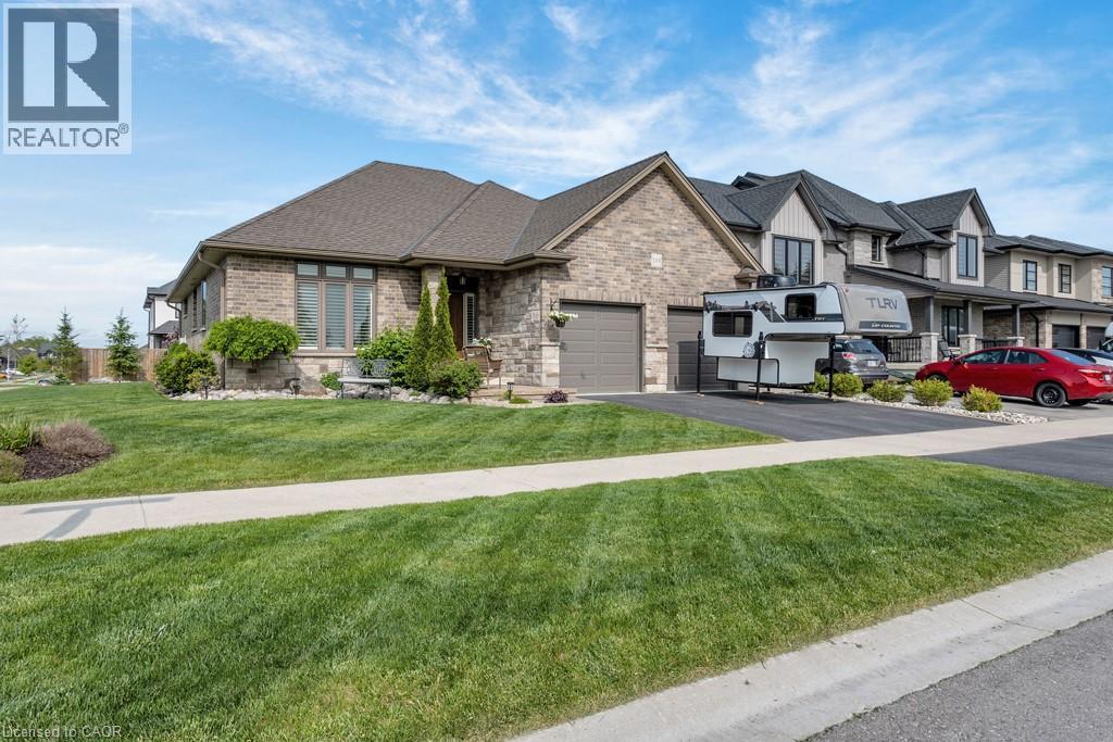 100 TAMARACK Boulevard