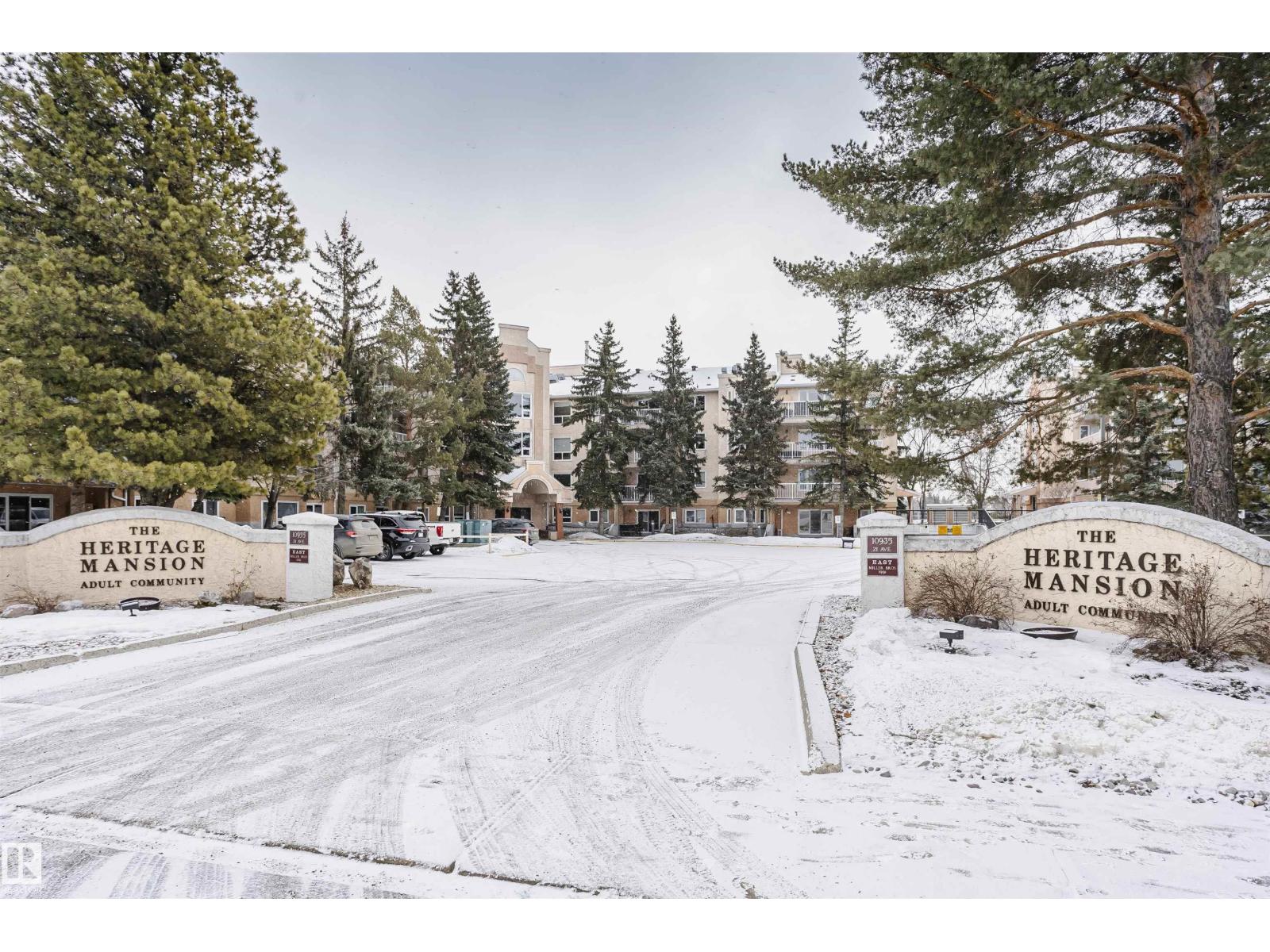 #408 10935 21 AV NW