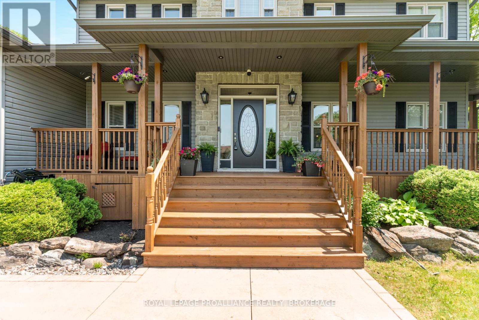 10 OWEN AVENUE