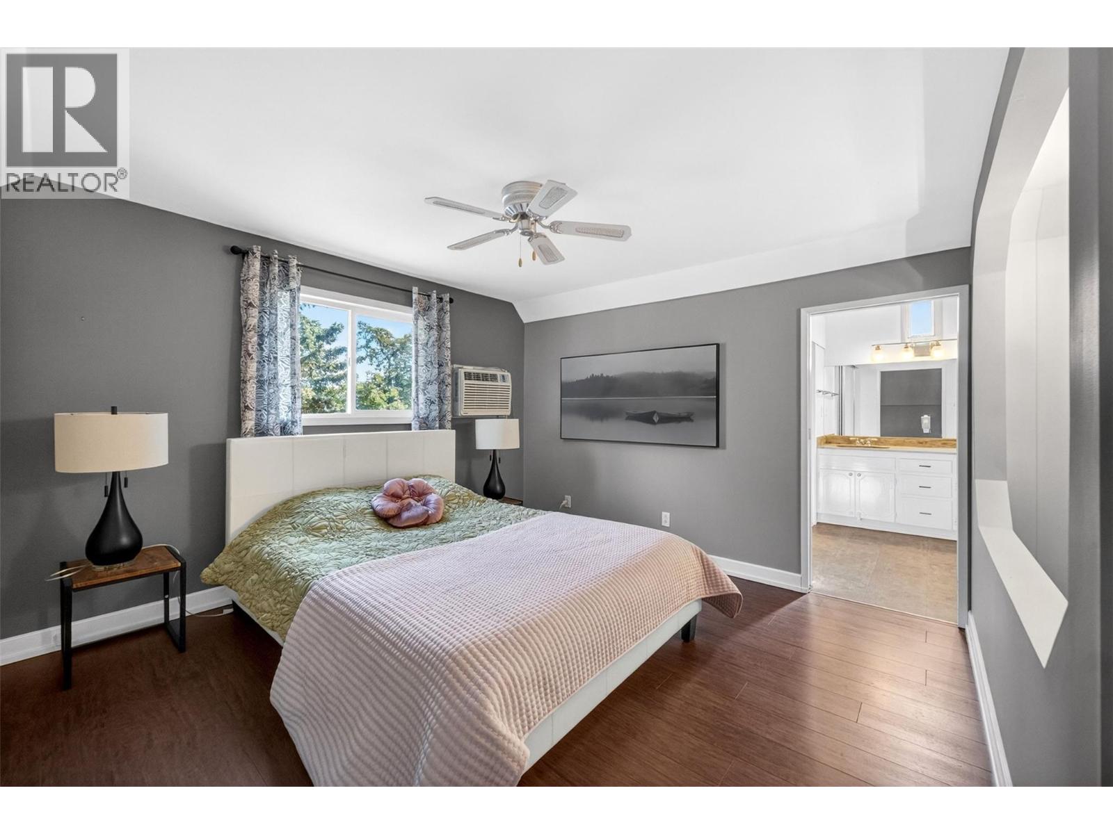 900 Sicamous Street
