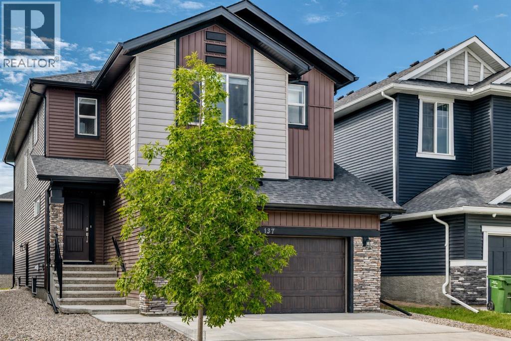 137 Creekside Way SW