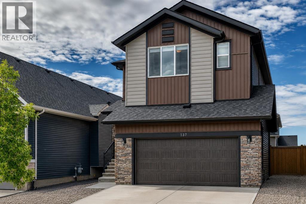 137 Creekside Way SW
