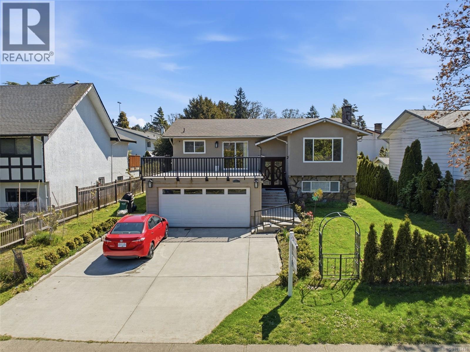 4351 TORQUAY Dr