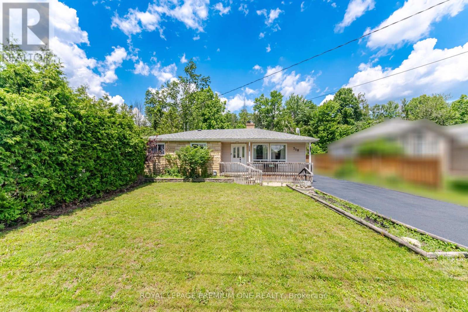 710 ROSE LANE