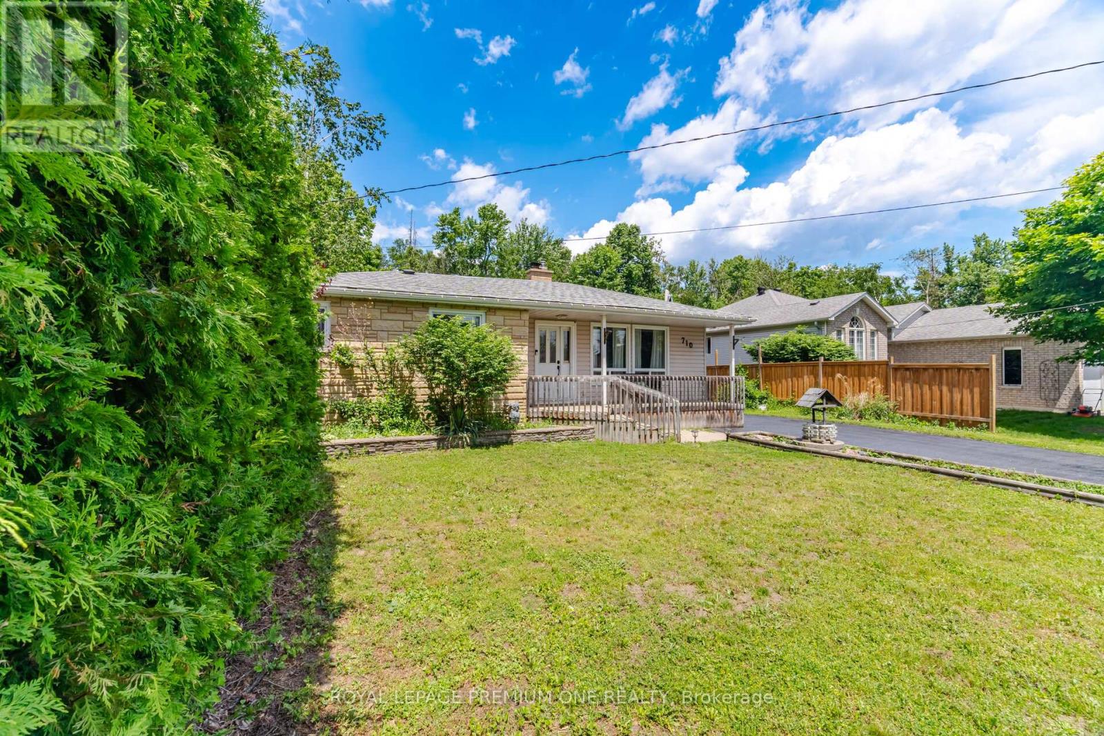 710 ROSE LANE