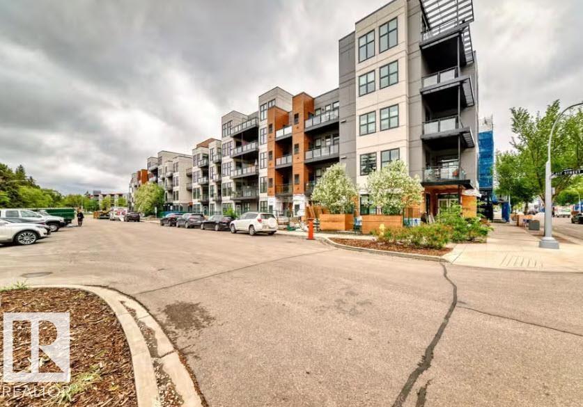 #330 10531 117 ST NW