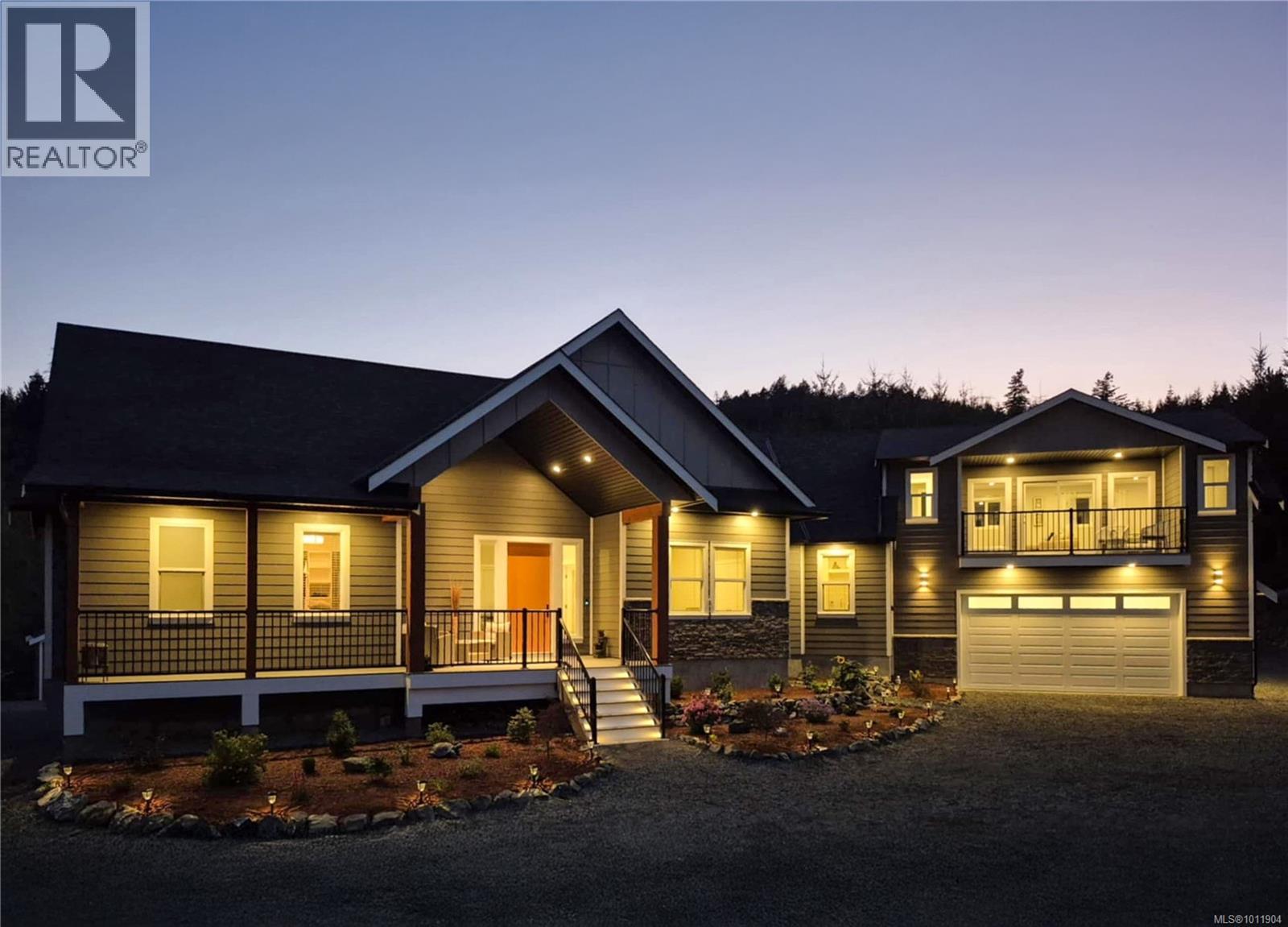 3870 Goldstream Heights Dr